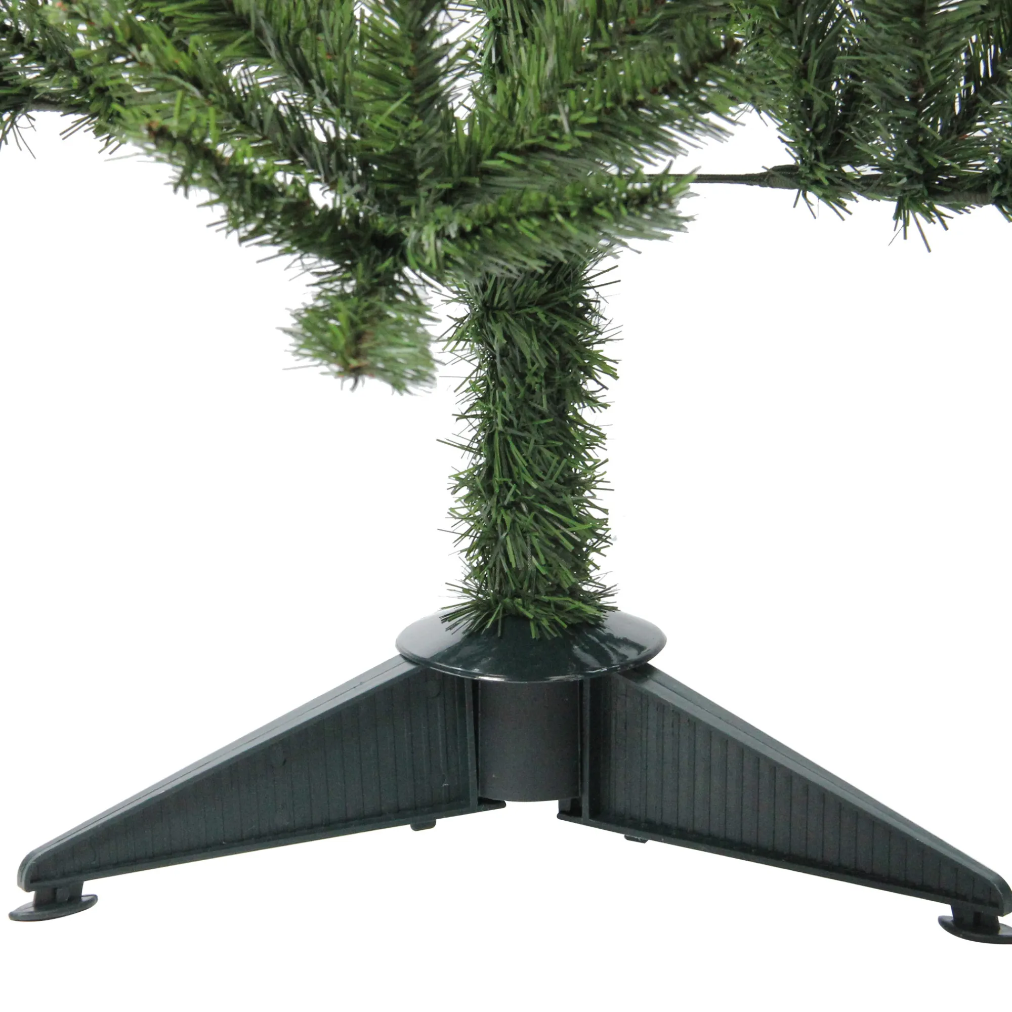 Northlight Unlit-5' Canadian Pine Medium Artificial Christmas Tree, Unlit