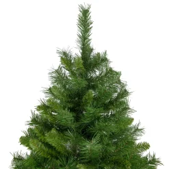 Northlight Unlit-7.5' Chatham Pine Artificial Christmas Tree, Unlit