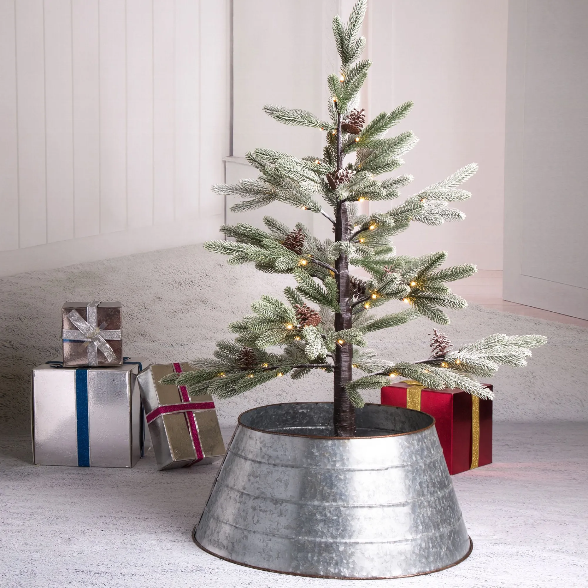 Glitzhome Artificial Tree Stands-22" Classic Silver Holiday Collections Christmas Galvanized Metal Tree Collar