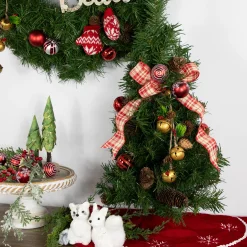 Northlight Unlit-2' Full Dakota Pine Artificial Christmas Tree, Unlit