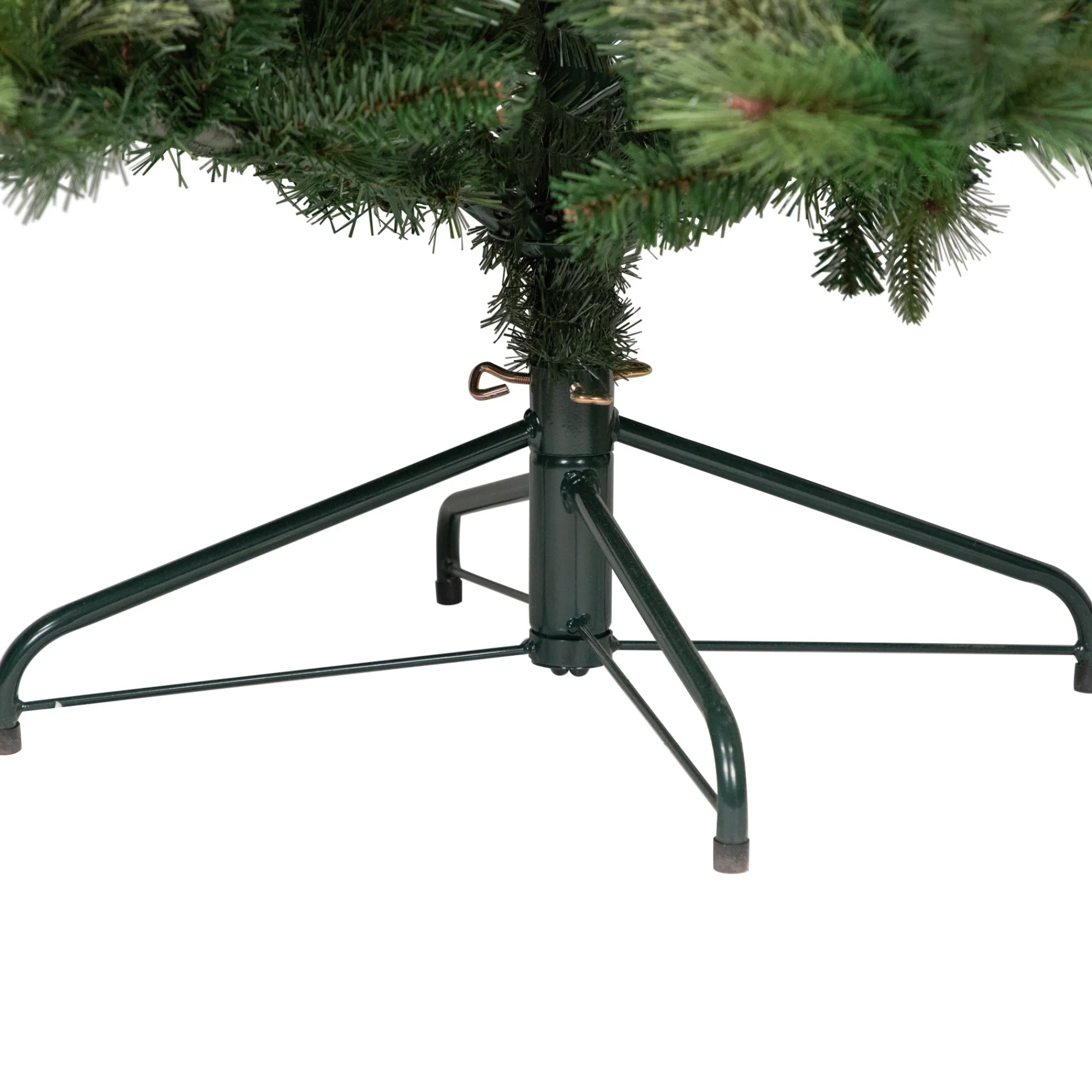 Northlight Unlit-6.5' Kingston Cashmere Pine Artificial Christmas Tree, Unlit