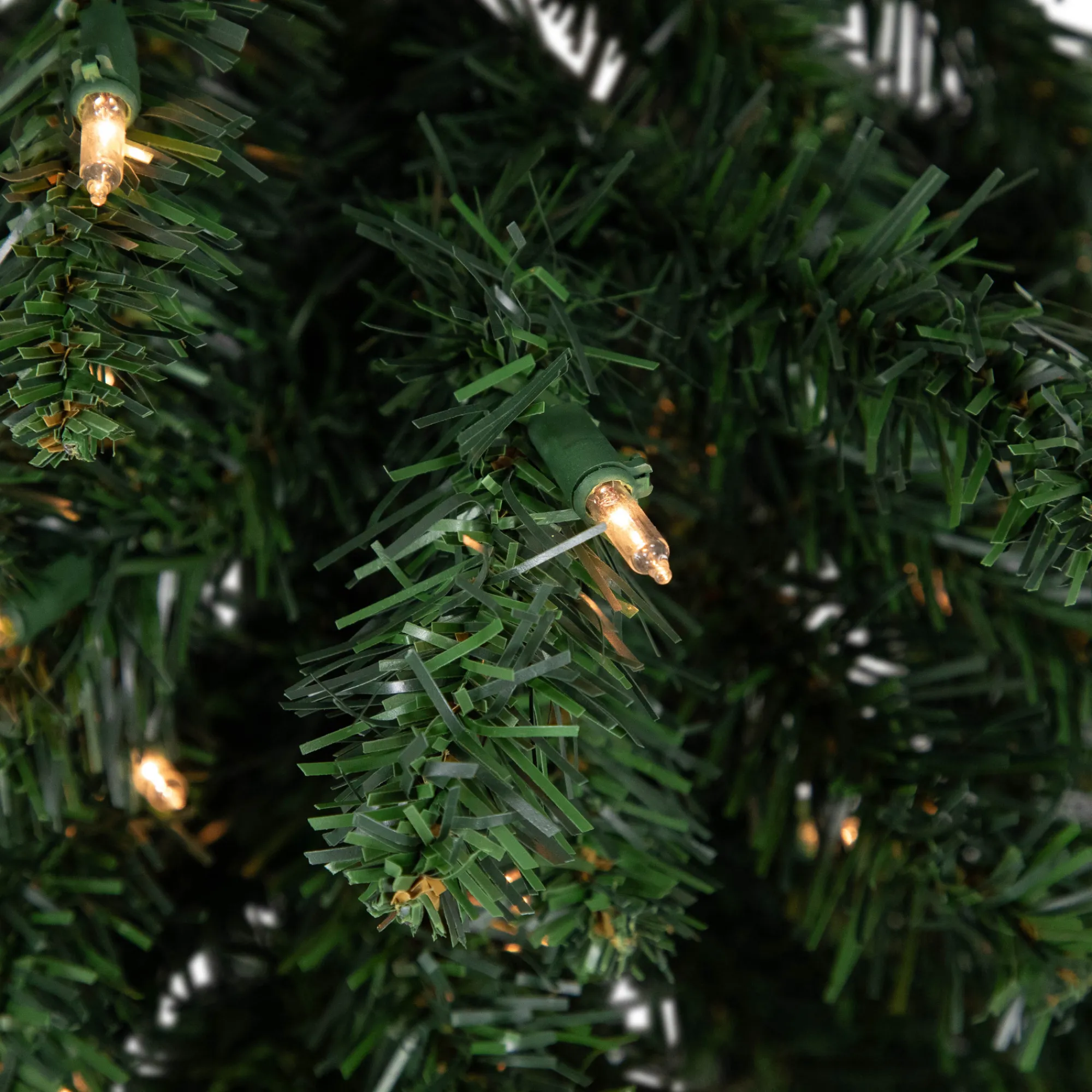 Northlight Wall Trees-3' Pre-Lit Buffalo Fir Artificial Christmas Wall Or Door Tree, Clear Dura Lights