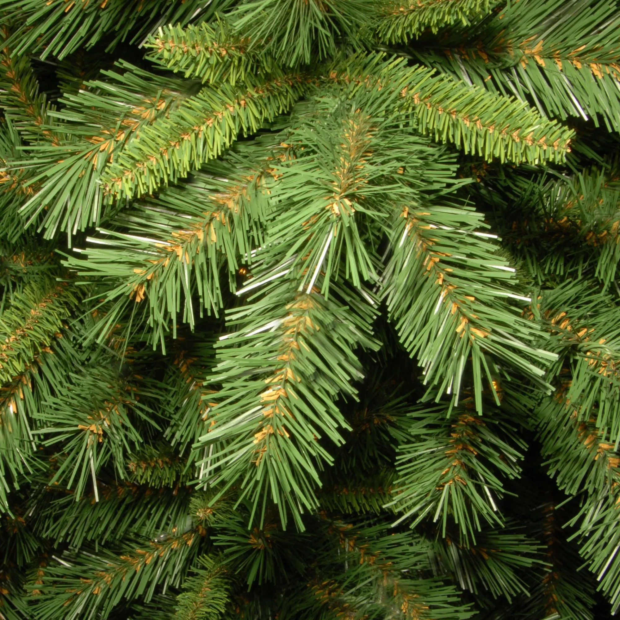 Christmas Central Unlit-Artificial Christmas Trees/Unlit Christmas Trees/6 And 6.5 Feet Tall Christmas Trees