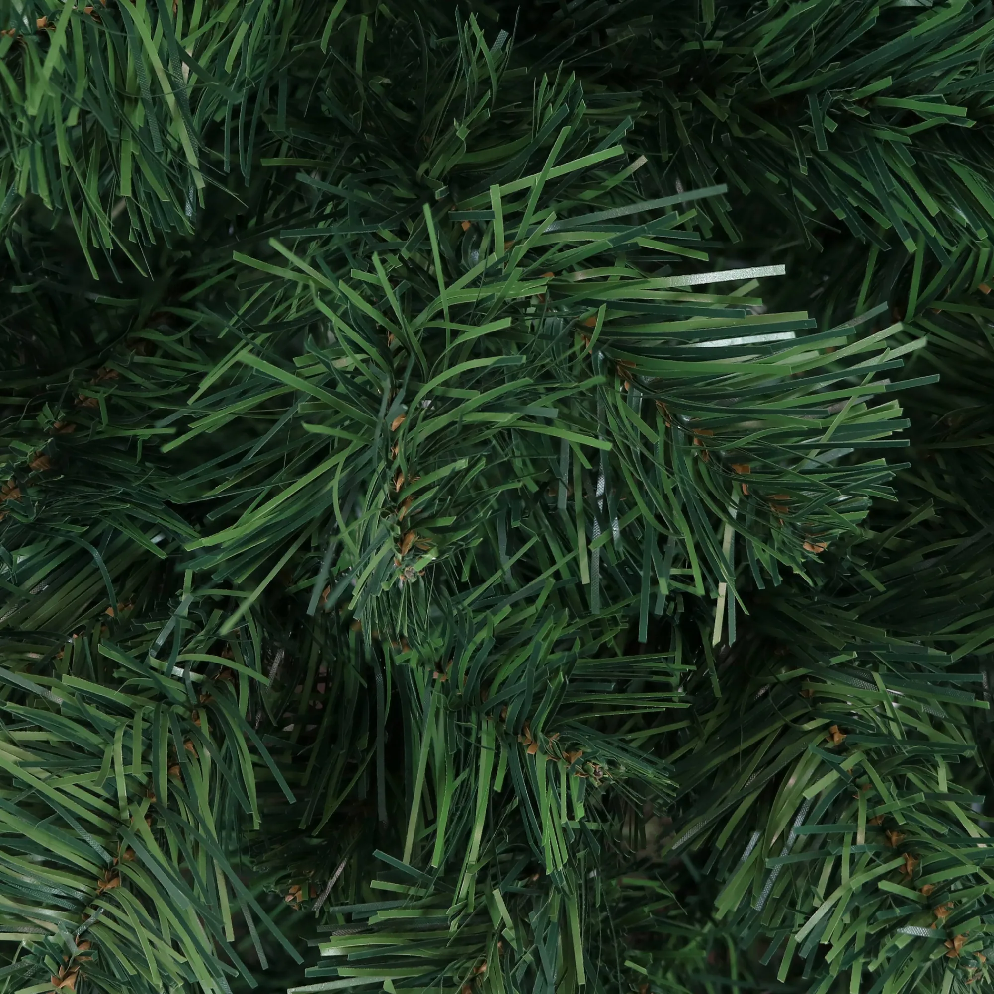 Sunnydaze Decor Unlit-Sunnydaze Indoor Artificial Unlit Canadian Pine Full Christmas Tree With Metal Stand And Hinged Branches - 4' - Green